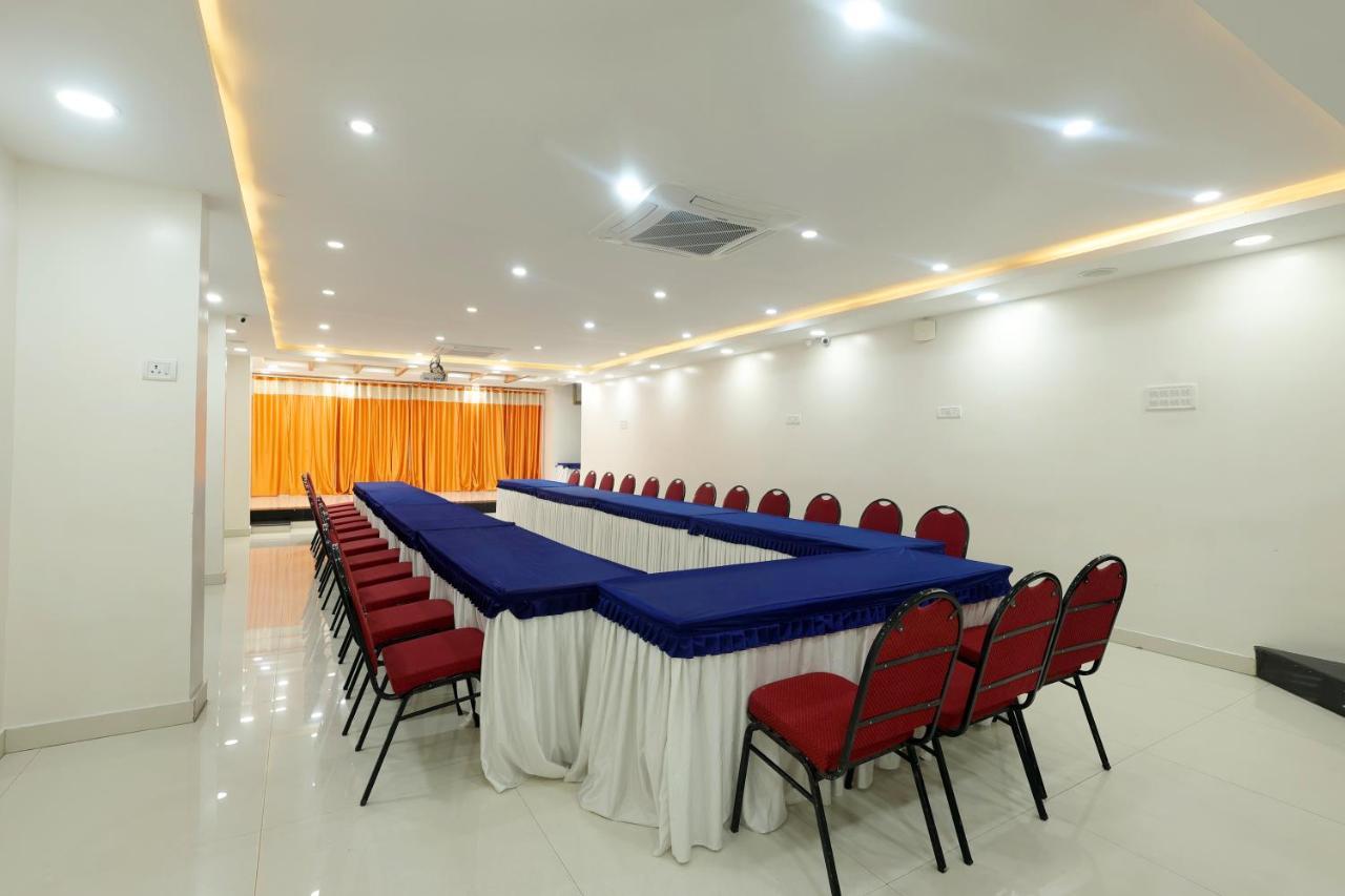 Hotel Grand Regency Rajajinagar, Iskcon Temple - Wtc à Bangalore Extérieur photo
