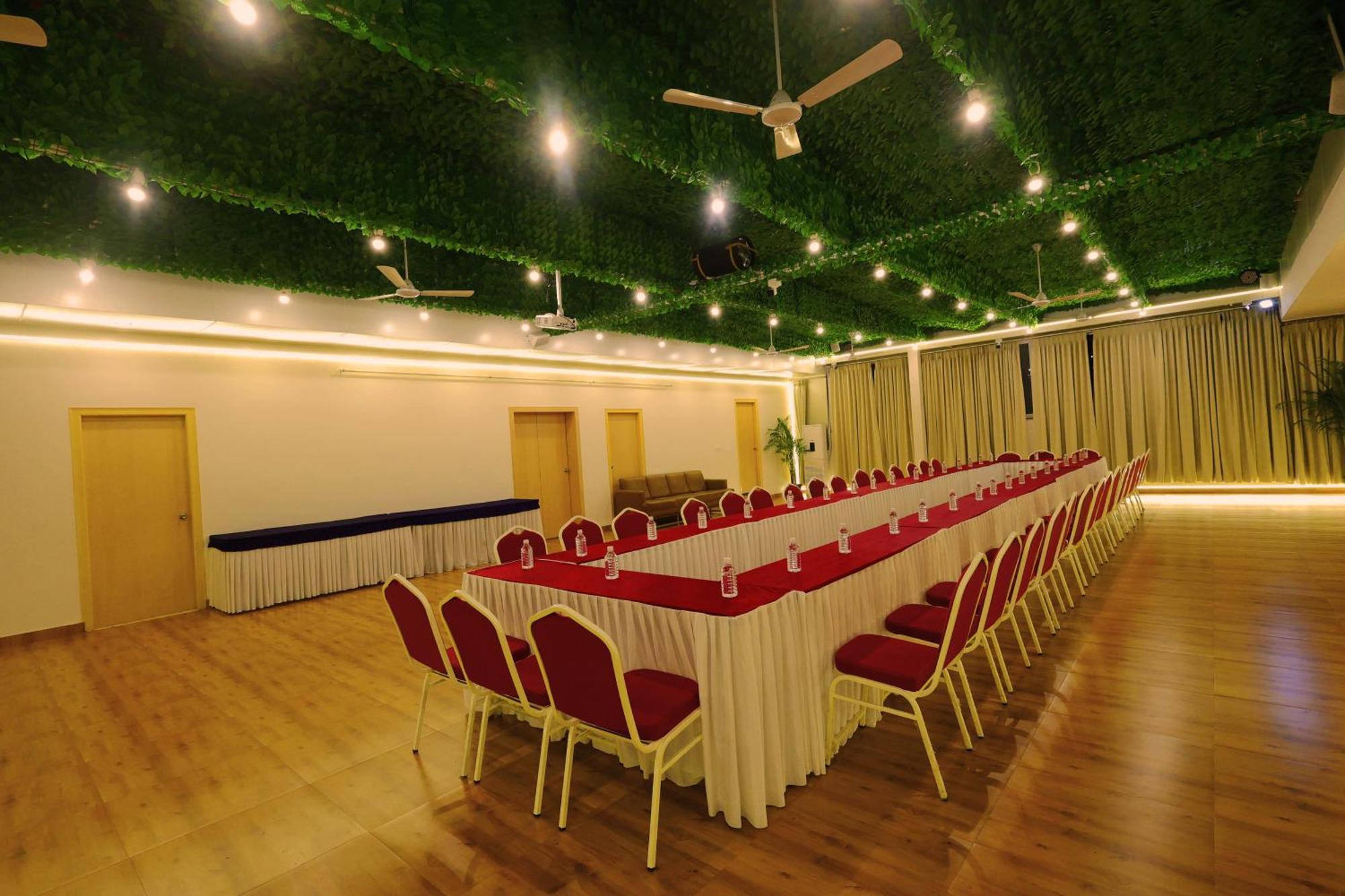Hotel Grand Regency Rajajinagar, Iskcon Temple - Wtc à Bangalore Extérieur photo