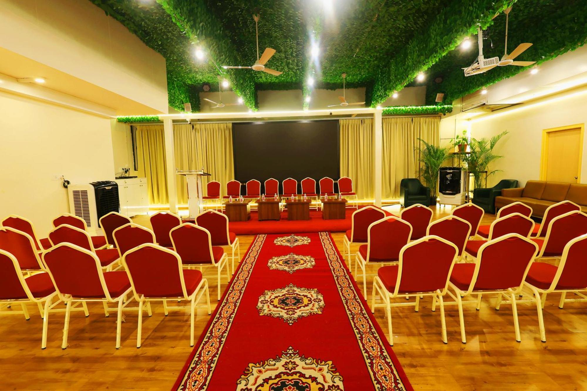 Hotel Grand Regency Rajajinagar, Iskcon Temple - Wtc à Bangalore Extérieur photo